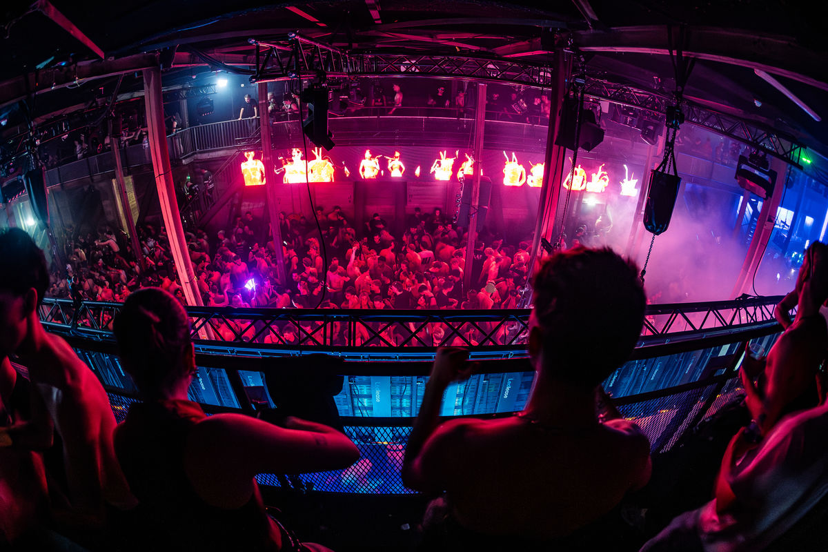 Loading... just a sec